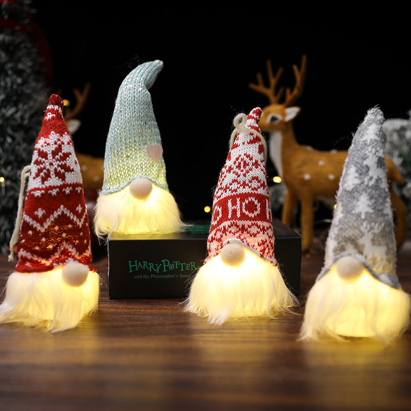 Elves are everywhere