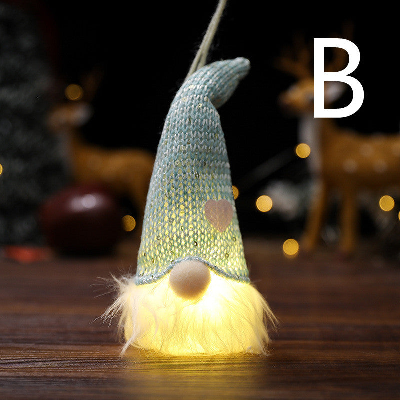 Elves are everywhere