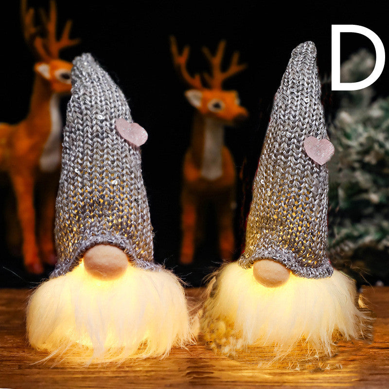 Elves are everywhere